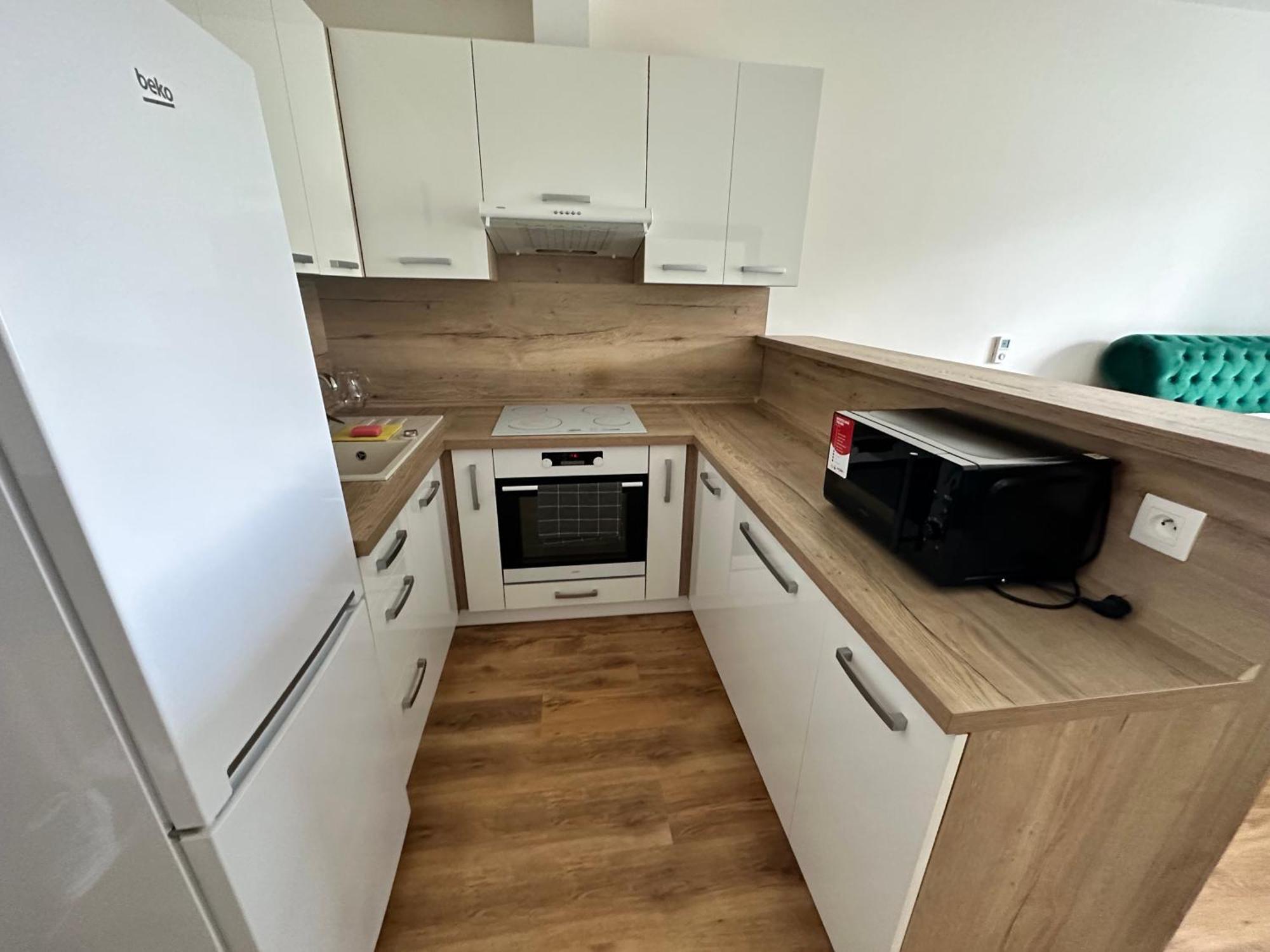 Entrez Radnica Apartment Kosice Bagian luar foto