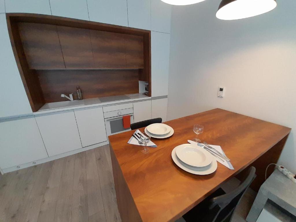 Entrez Radnica Apartment Kosice Bagian luar foto